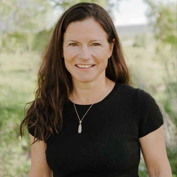 Land Listing Agent Photo