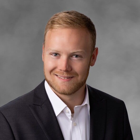 Land Listing Agent Photo