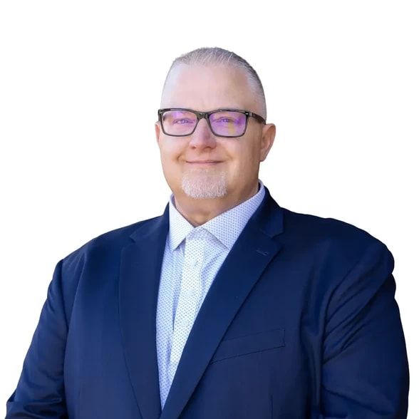 Land Listing Agent Photo