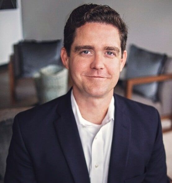 Land Listing Agent Photo