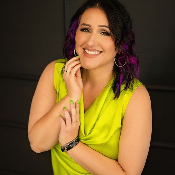 Land Listing Agent Photo