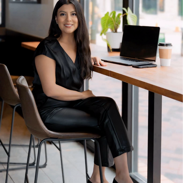 Land Listing Agent Photo