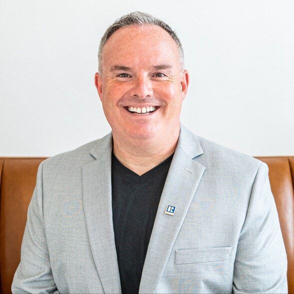 Land Listing Agent Photo