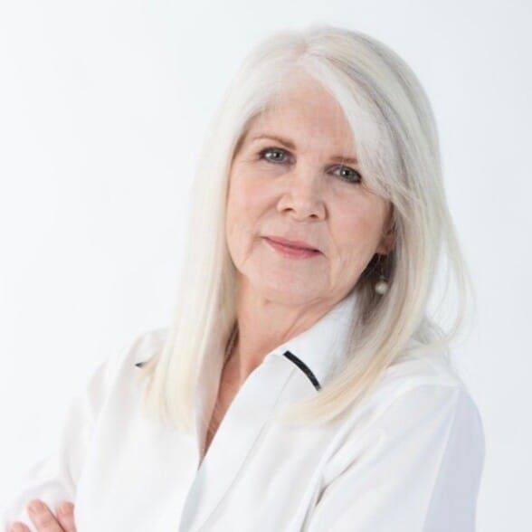 Land Listing Agent Photo