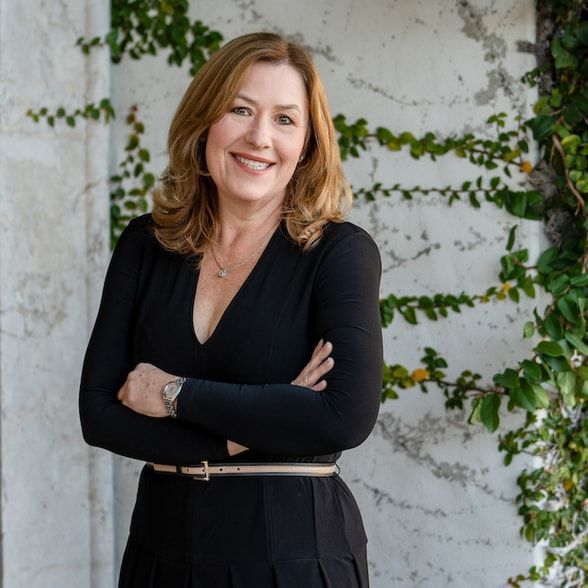 Land Listing Agent Photo