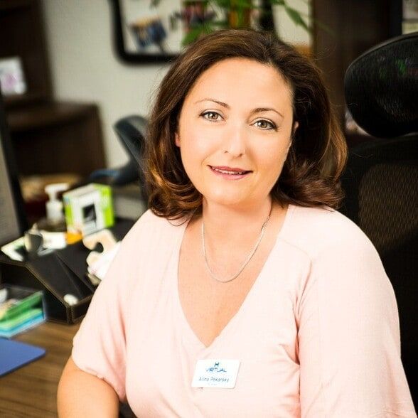 Land Listing Agent Photo