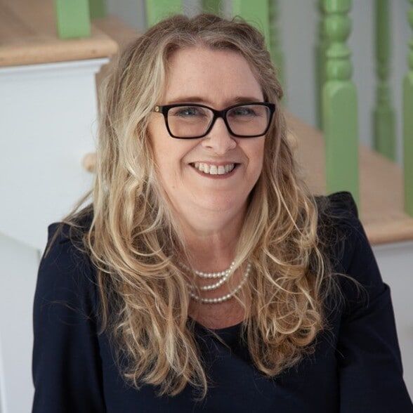 Land Listing Agent Photo