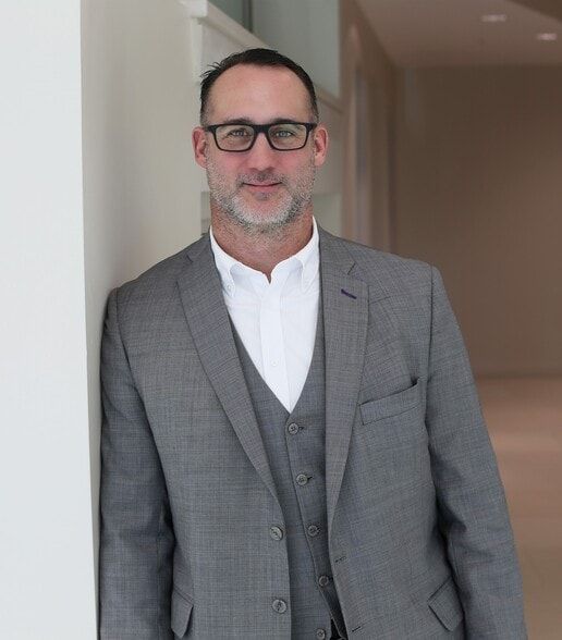 Land Listing Agent Photo