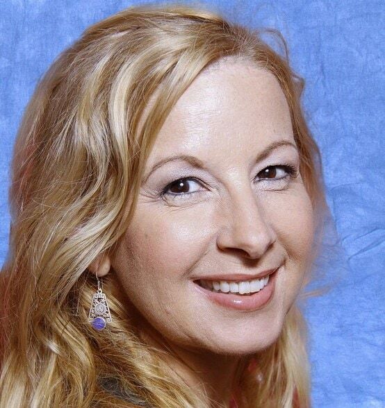 Land Listing Agent Photo