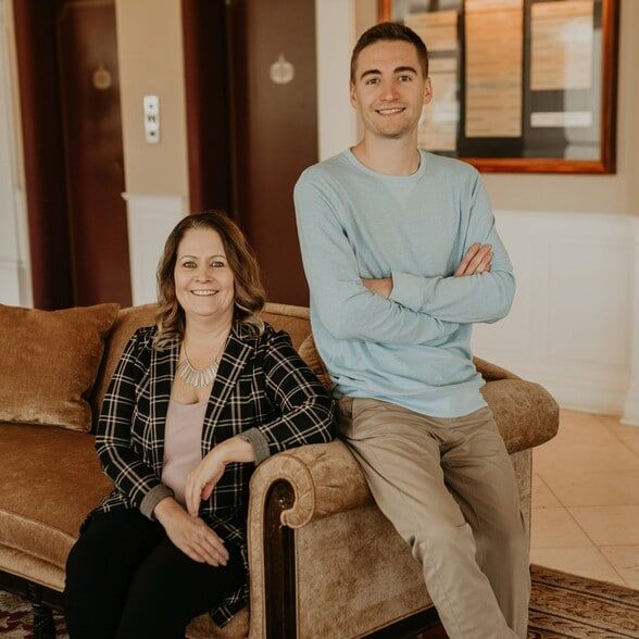 Land Listing Agent Photo