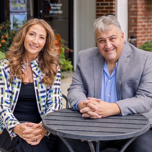 Land Listing Agent Photo