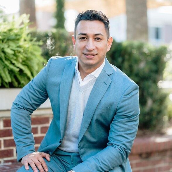 Land Listing Agent Photo