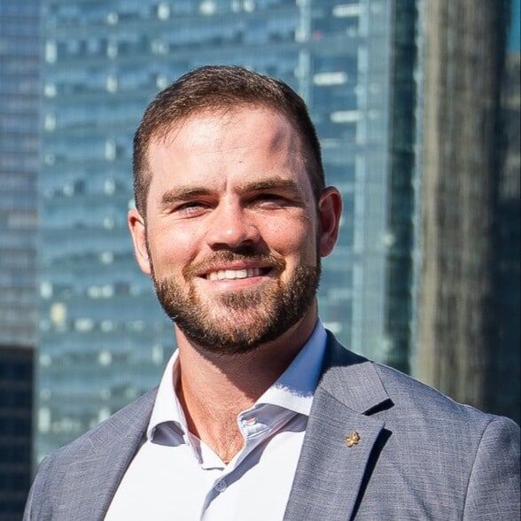 Land Listing Agent Photo