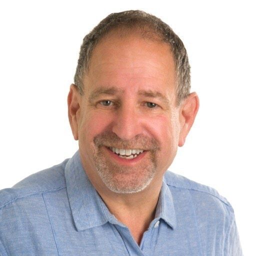 Land Listing Agent Photo