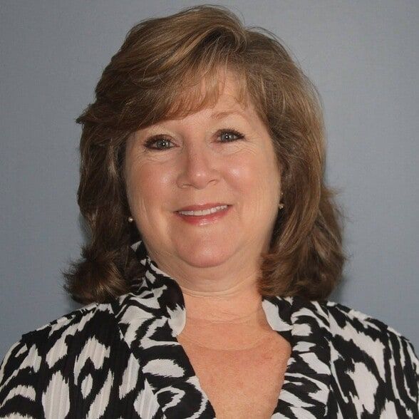 Land Listing Agent Photo