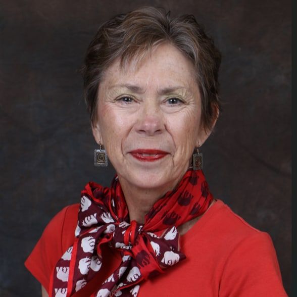 Land Listing Agent Photo