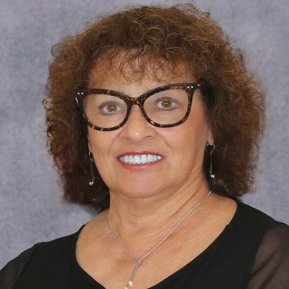 Land Listing Agent Photo