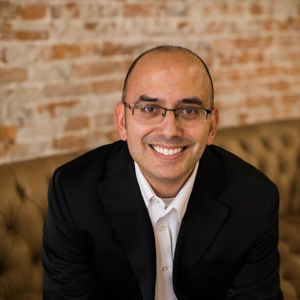 Land Listing Agent Photo