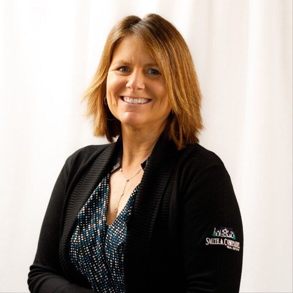 Land Listing Agent Photo