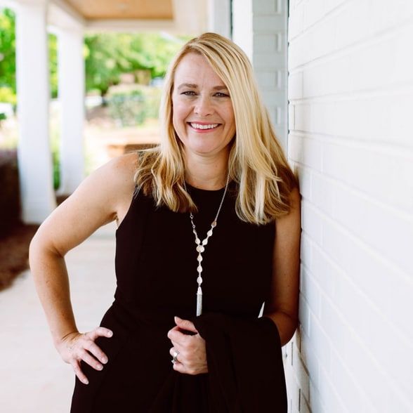 Land Listing Agent Photo