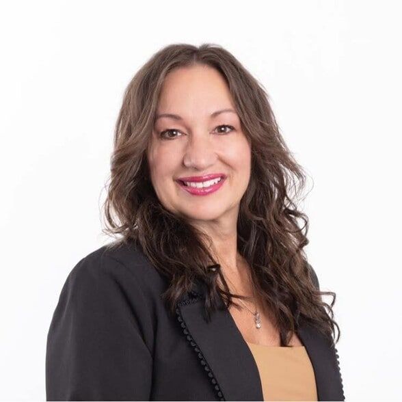 Land Listing Agent Photo