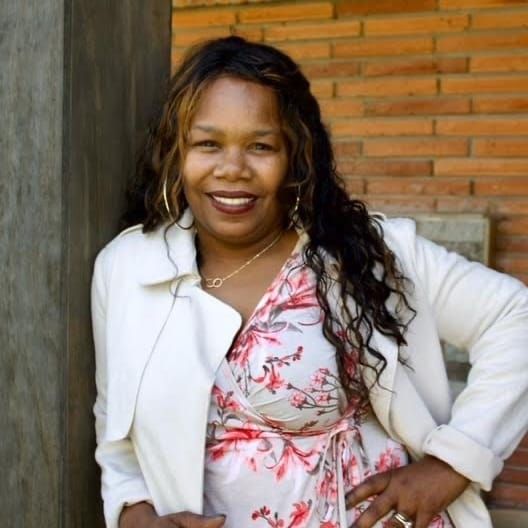 Land Listing Agent Photo