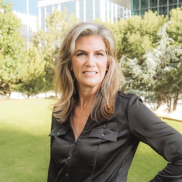 Land Listing Agent Photo