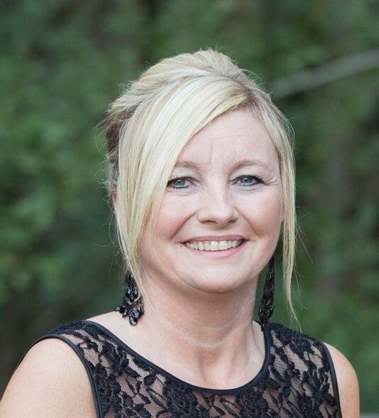 Land Listing Agent Photo