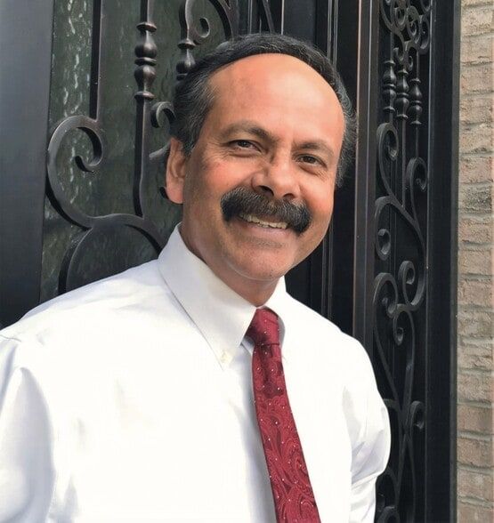 Land Listing Agent Photo