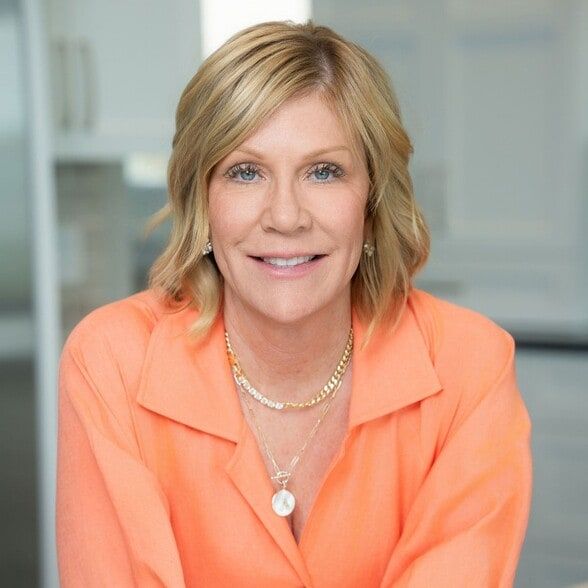 Land Listing Agent Photo