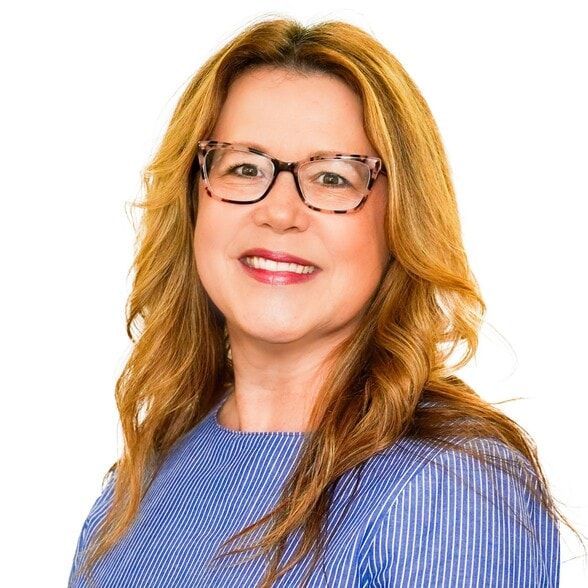 Land Listing Agent Photo