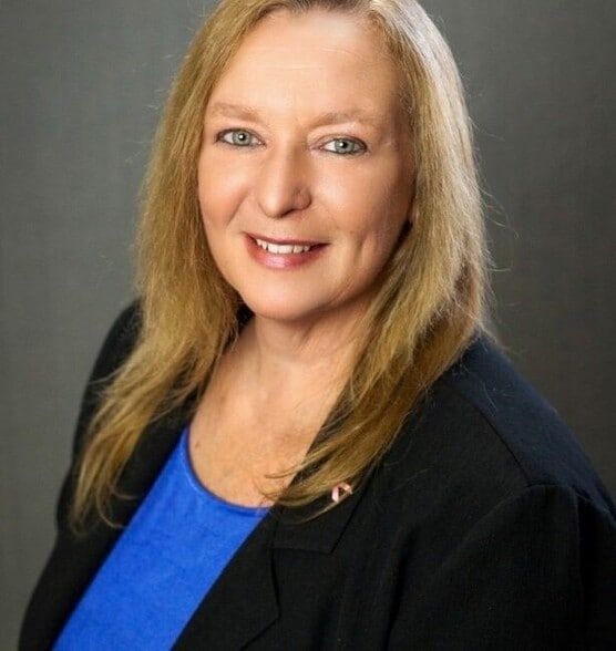 Land Listing Agent Photo