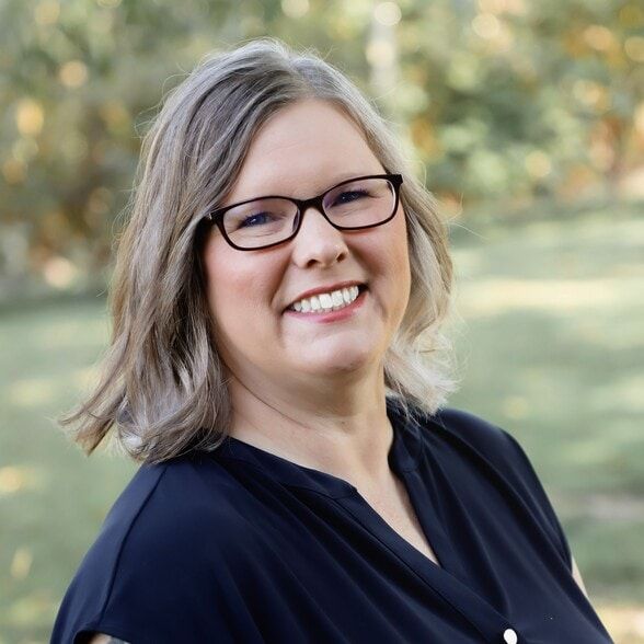 Land Listing Agent Photo