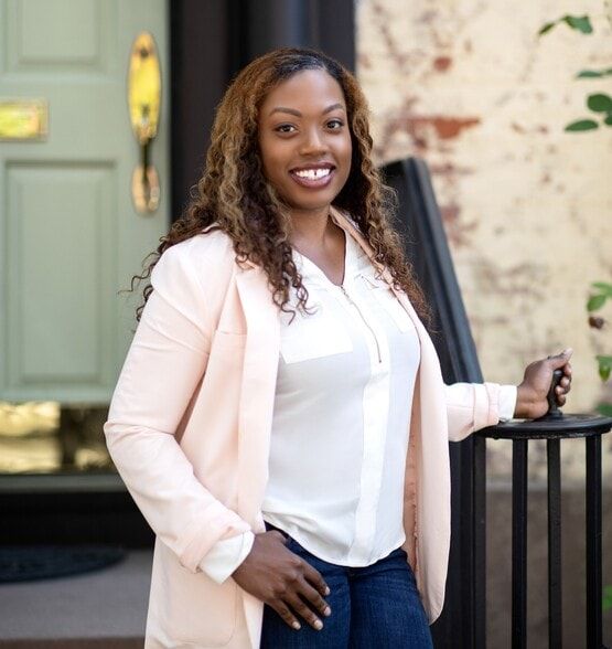 Land Listing Agent Photo