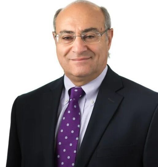 Land Listing Agent Photo