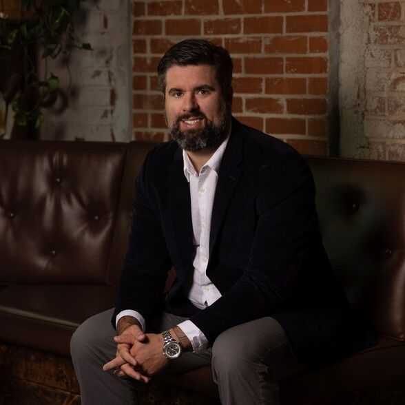 Land Listing Agent Photo