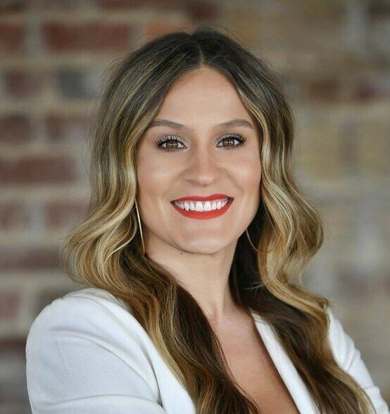 Land Listing Agent Photo