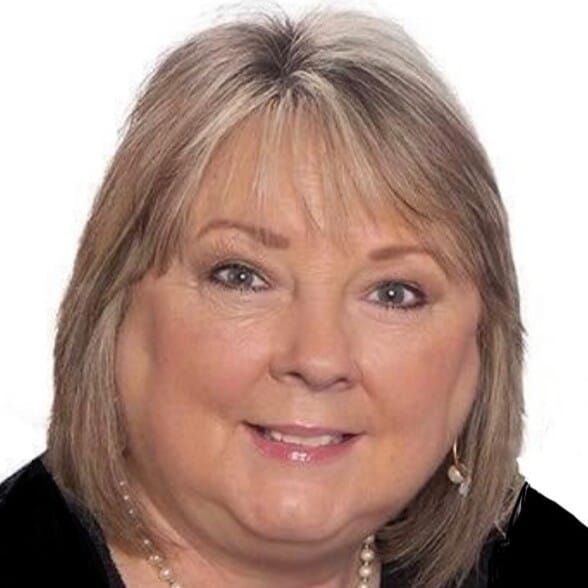 Land Listing Agent Photo