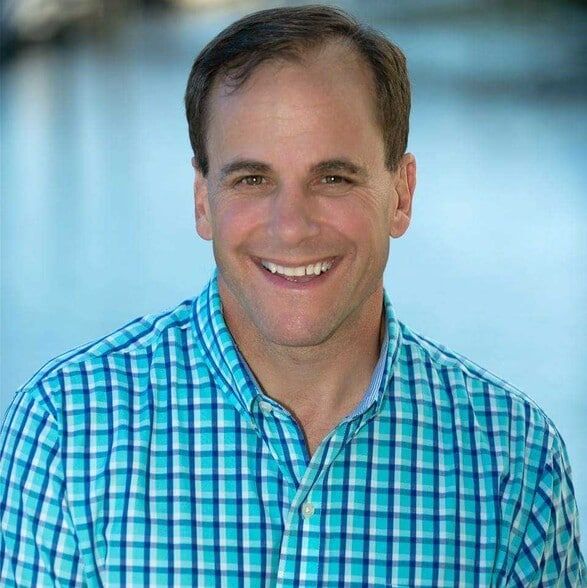 Land Listing Agent Photo