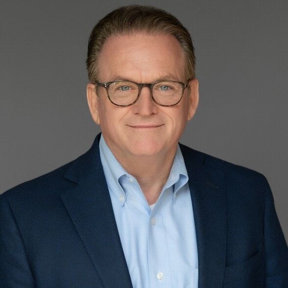 Land Listing Agent Photo