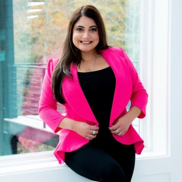 Land Listing Agent Photo