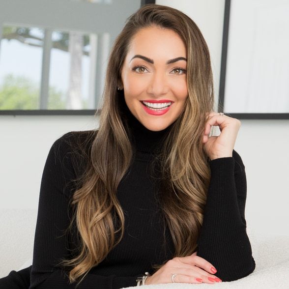 Land Listing Agent Photo