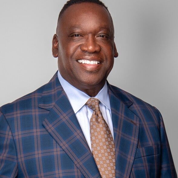 Land Listing Agent Photo