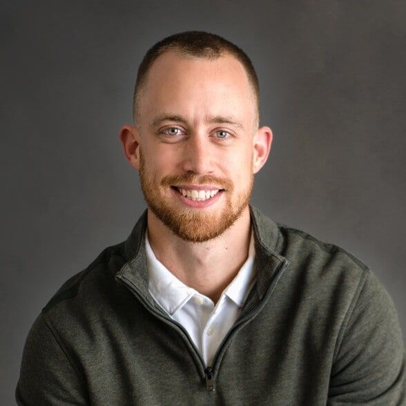 Land Listing Agent Photo