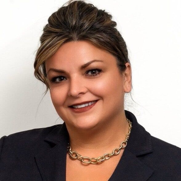 Land Listing Agent Photo