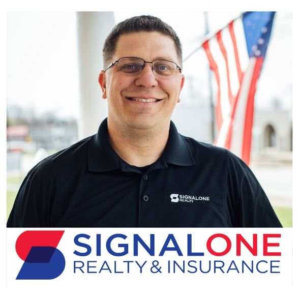 Land Listing Agent Photo