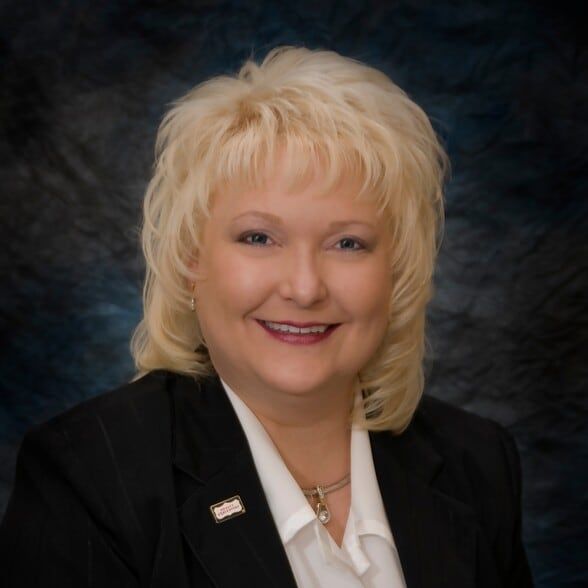 Land Listing Agent Photo