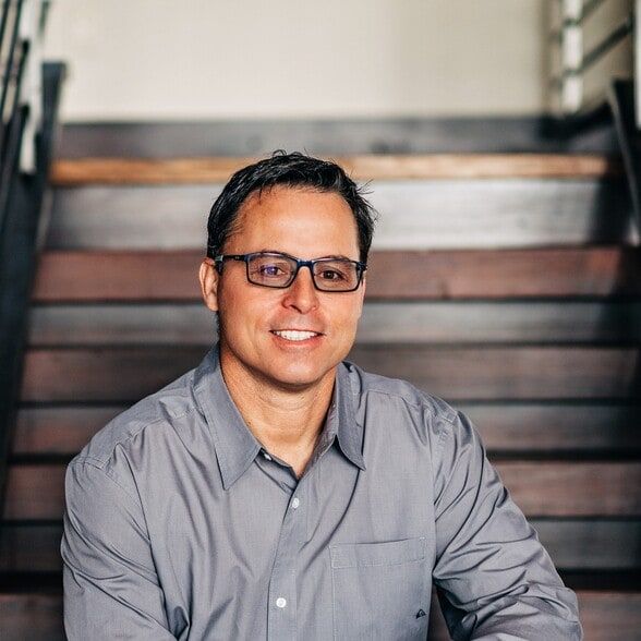 Land Listing Agent Photo