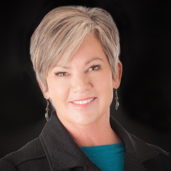 Land Listing Agent Photo