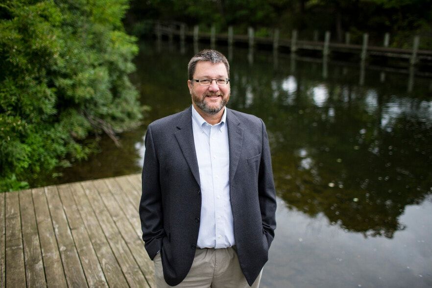 Land Listing Agent Photo